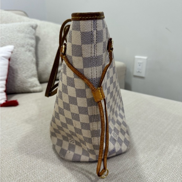 Louis Vuitton Neverfull Damier Azur - Picture 7 of 12